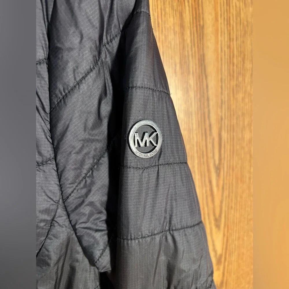 Michael Kors Quilted Puffer Coat - Picture 6 of 7